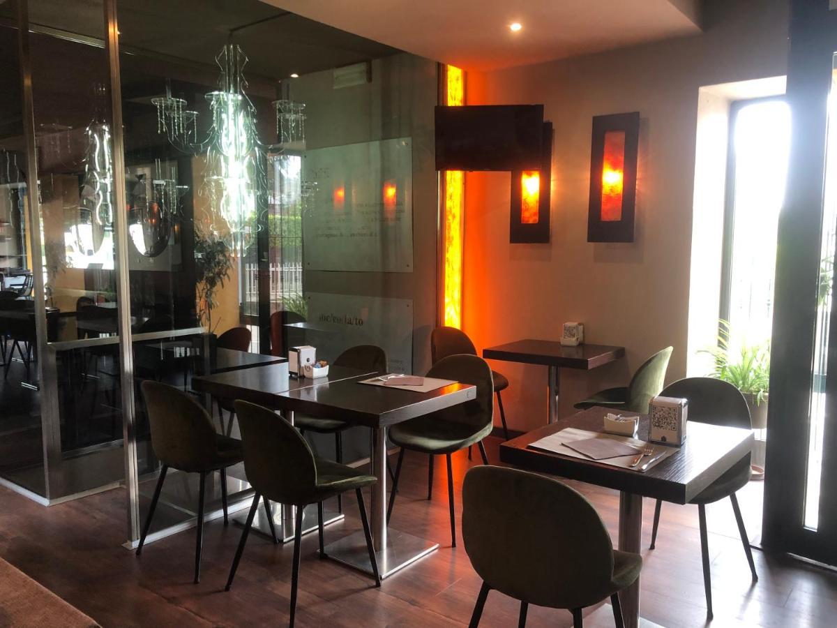 Hotel Del Corso Borgomanero Eksteriør billede