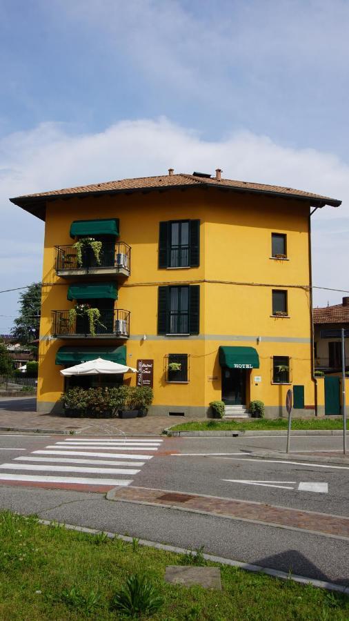 Hotel Del Corso Borgomanero Eksteriør billede